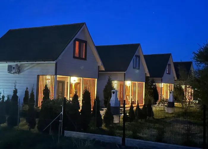 & Letniskowe Edyta * レバル